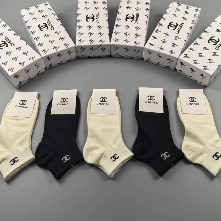 スーパーコピー シャネル 靴下