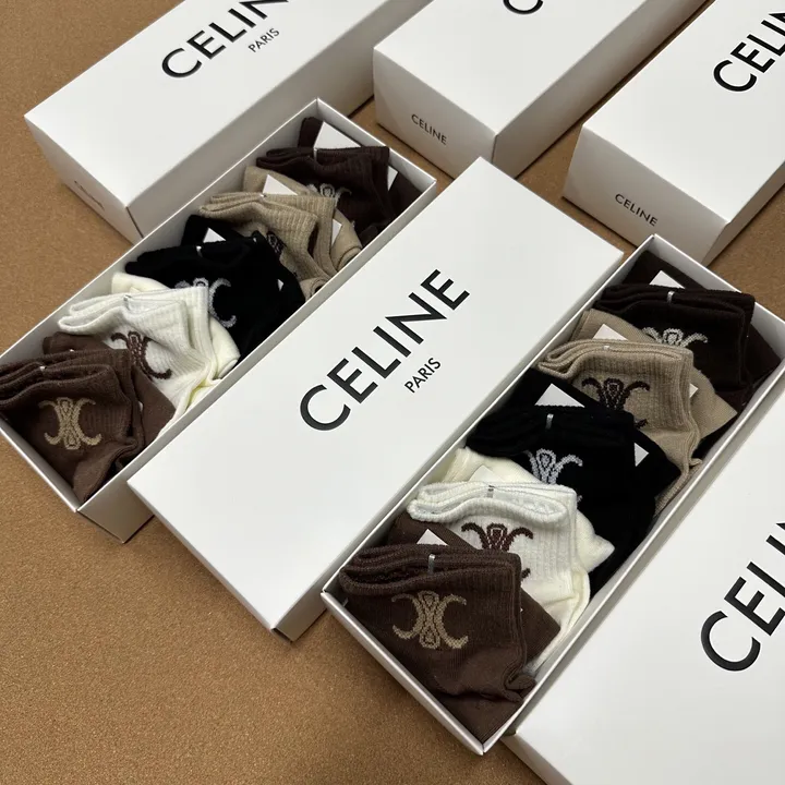 スーパーコピー セリーヌ 靴下