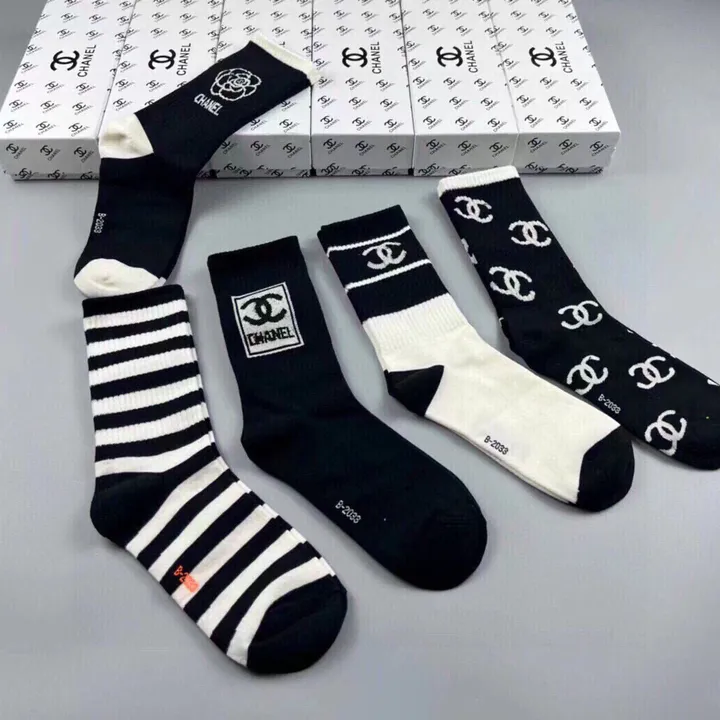 スーパーコピー シャネル 靴下