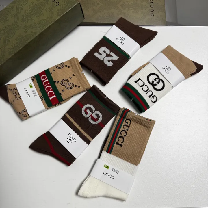 スーパーコピー グッチ 靴下