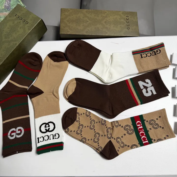 スーパーコピー グッチ 靴下