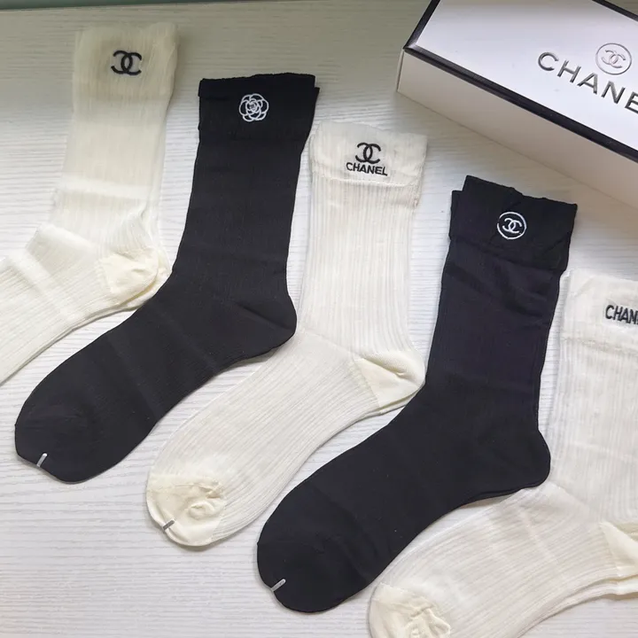 スーパーコピー シャネル 靴下