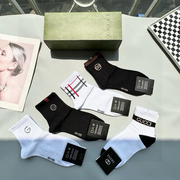 スーパーコピー グッチ 靴下