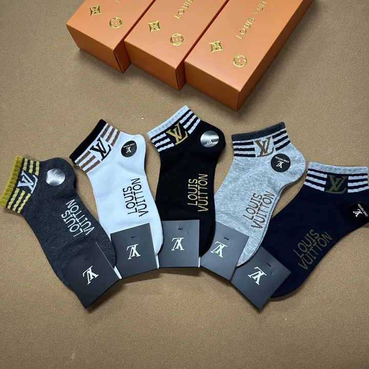 スーパーコピー ルイヴィトン 靴下