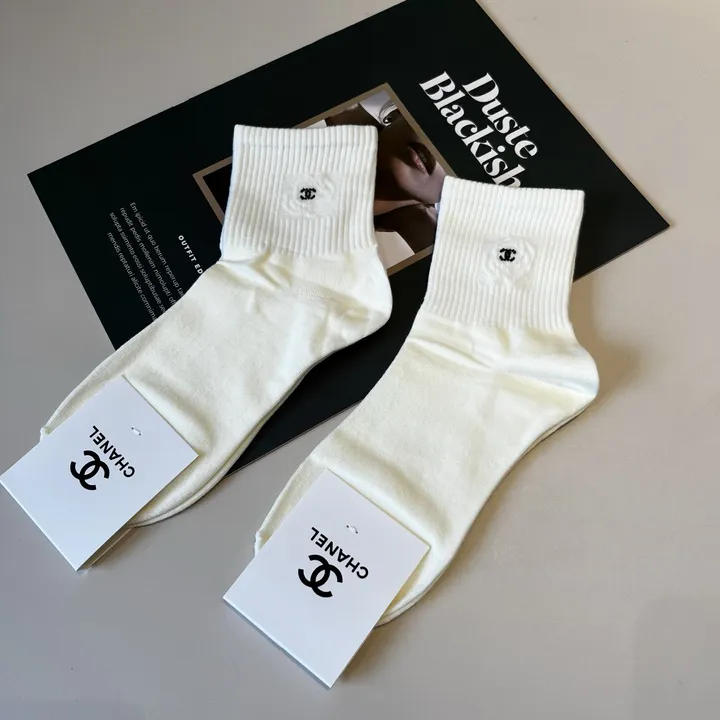 スーパーコピー シャネル 靴下