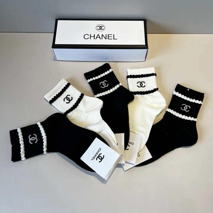 スーパーコピー シャネル 靴下