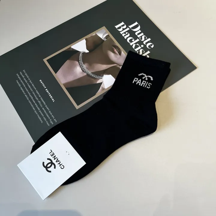 スーパーコピー シャネル 靴下