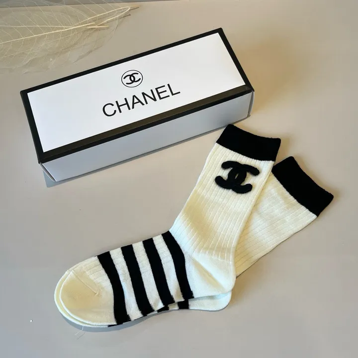 スーパーコピー シャネル 靴下