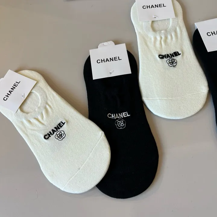 スーパーコピー シャネル 靴下
