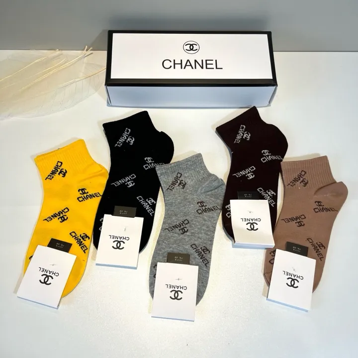 スーパーコピー シャネル 靴下