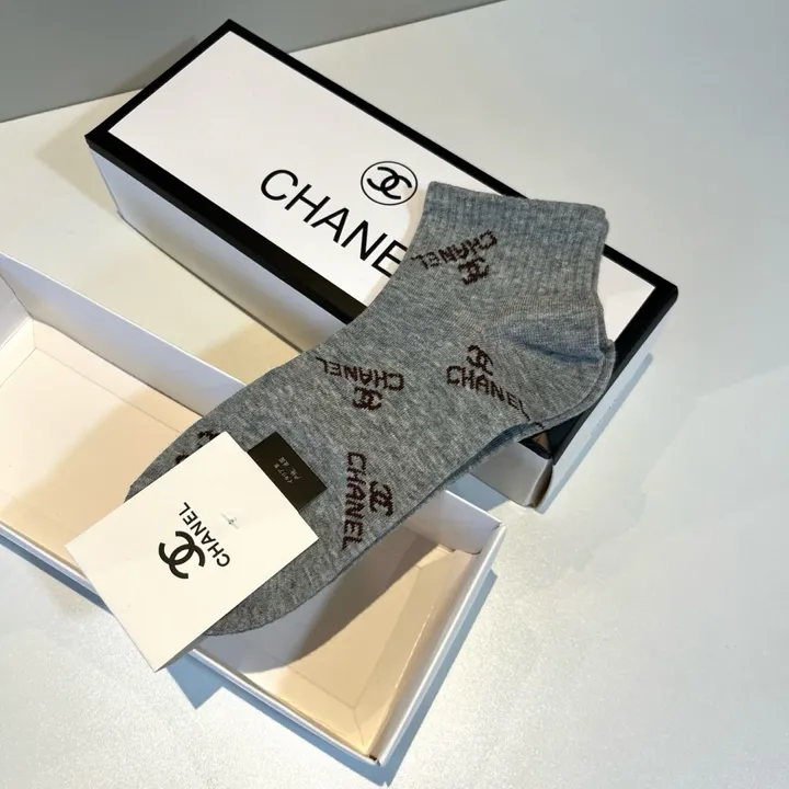 スーパーコピー シャネル 靴下