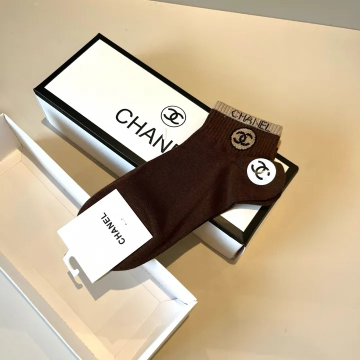 スーパーコピー シャネル 靴下