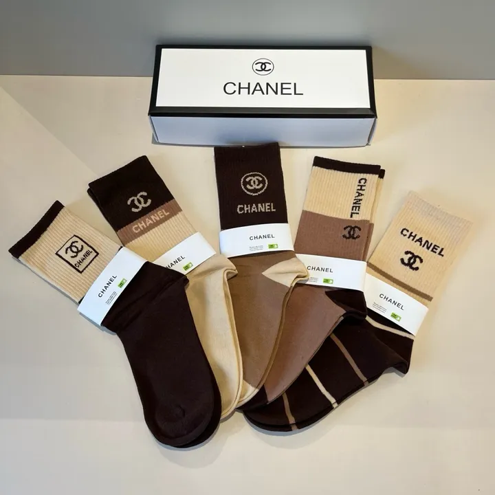 スーパーコピー シャネル 靴下