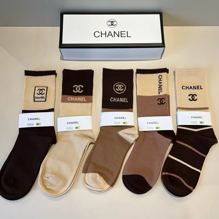 スーパーコピー シャネル 靴下