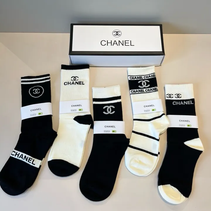 スーパーコピー シャネル 靴下