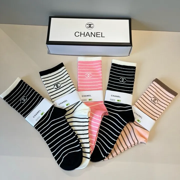 スーパーコピー シャネル 靴下