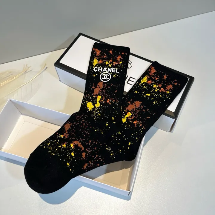 スーパーコピー シャネル 靴下