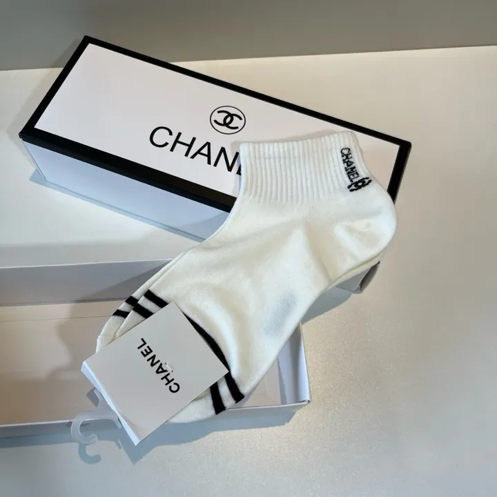 スーパーコピー シャネル 靴下