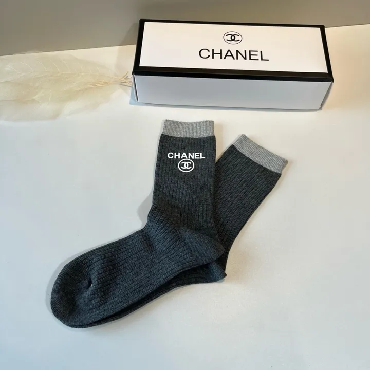 スーパーコピー シャネル 靴下