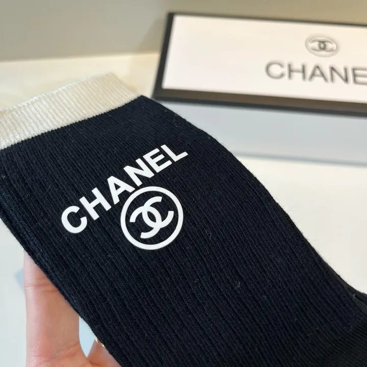 スーパーコピー シャネル 靴下