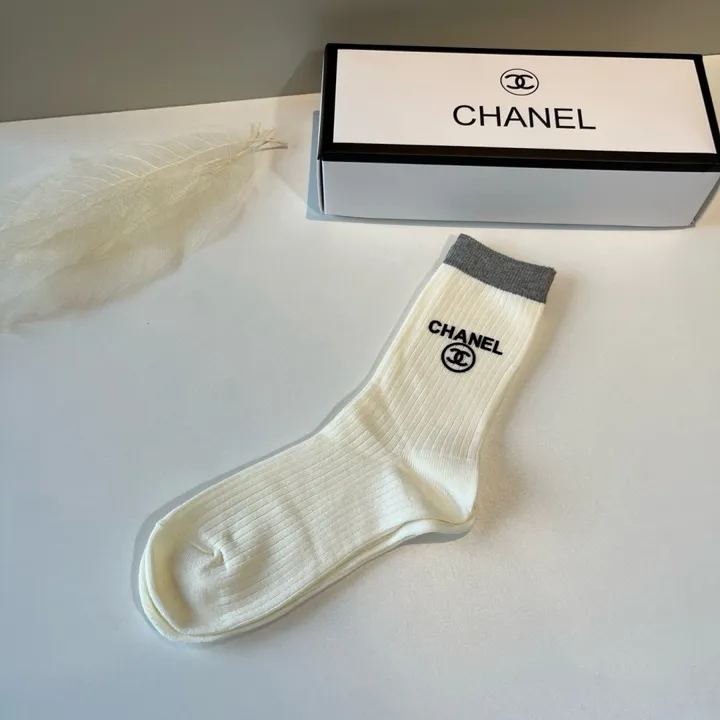 スーパーコピー シャネル 靴下