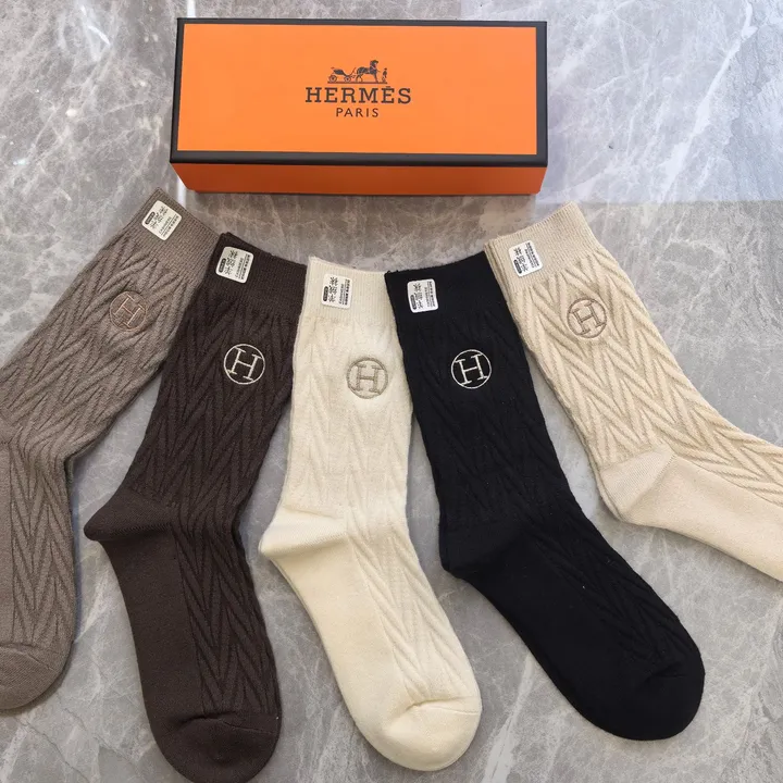 スーパーコピー シャネル 靴下