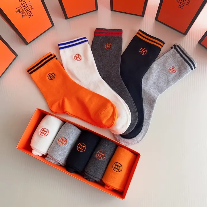 スーパーコピー シャネル 靴下