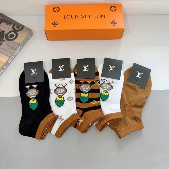 スーパーコピー ルイヴィトン 靴下