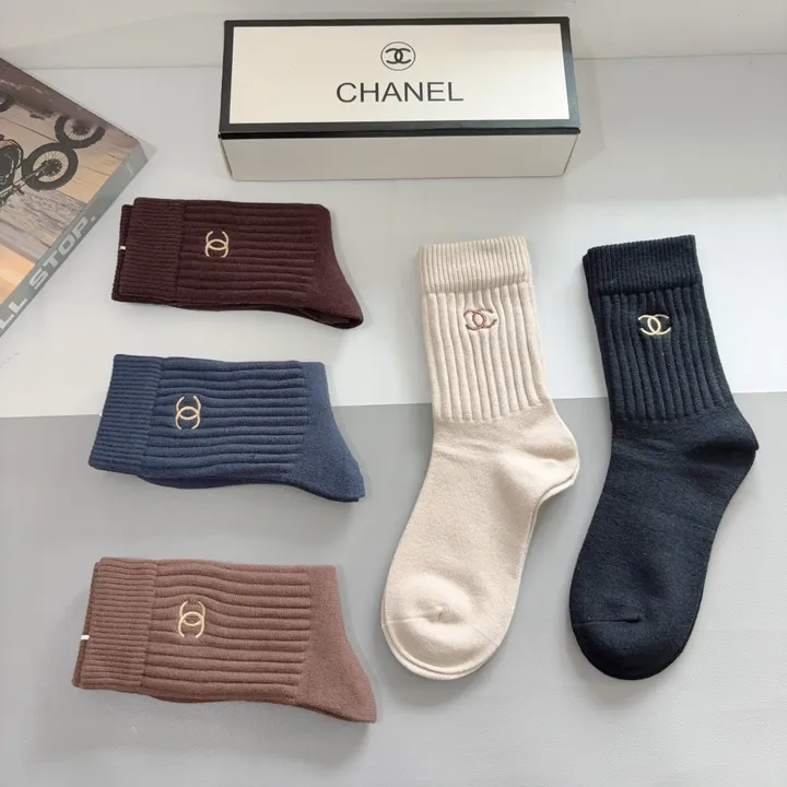 スーパーコピー シャネル 靴下