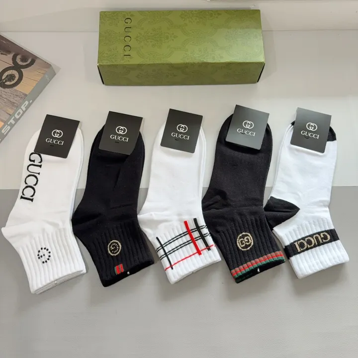 スーパーコピー グッチ 靴下