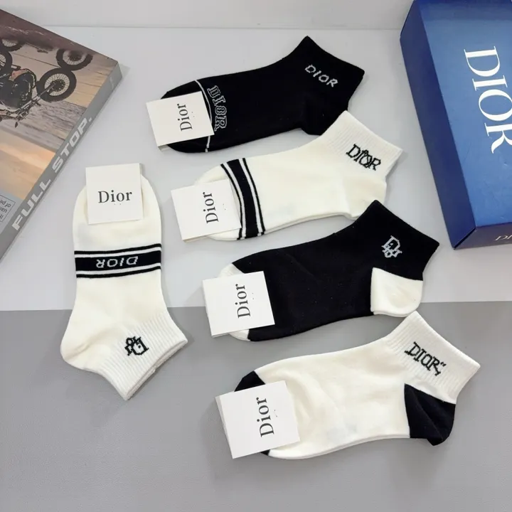 スーパーコピー ディオール 靴下
