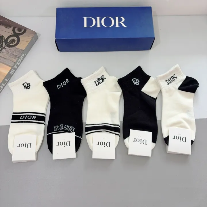 スーパーコピー ディオール 靴下