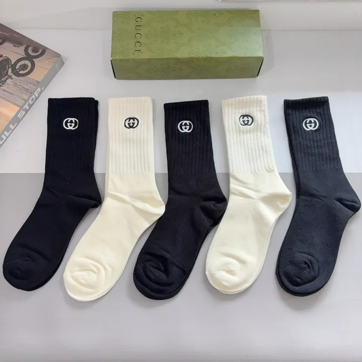 スーパーコピー グッチ 靴下