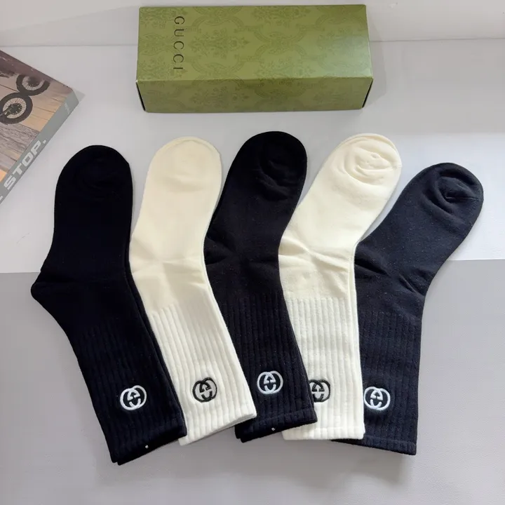 スーパーコピー グッチ 靴下