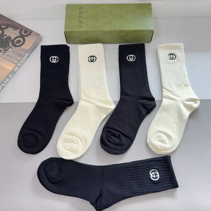 スーパーコピー グッチ 靴下