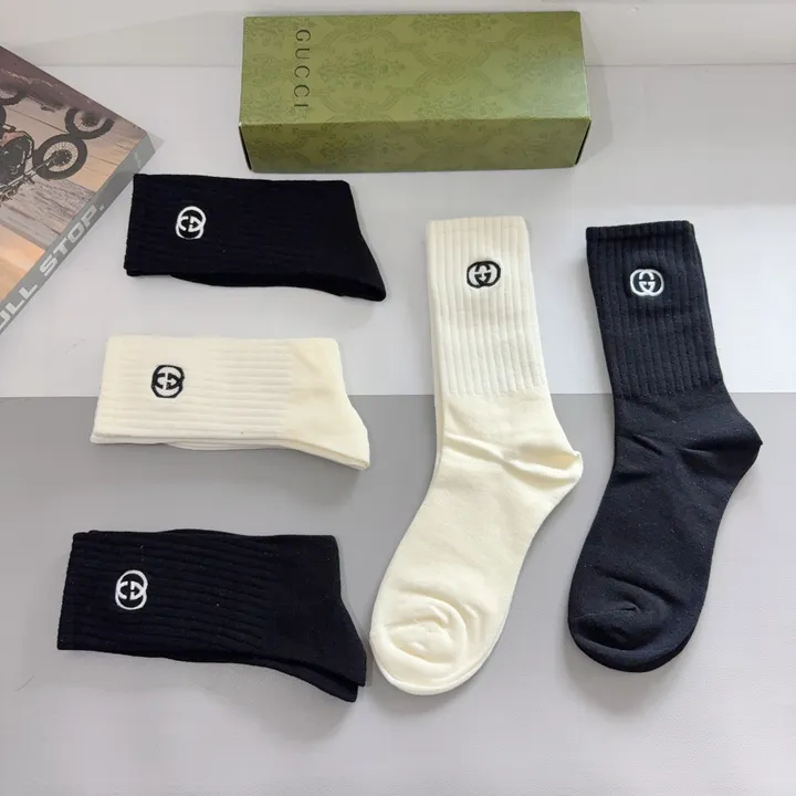 スーパーコピー グッチ 靴下