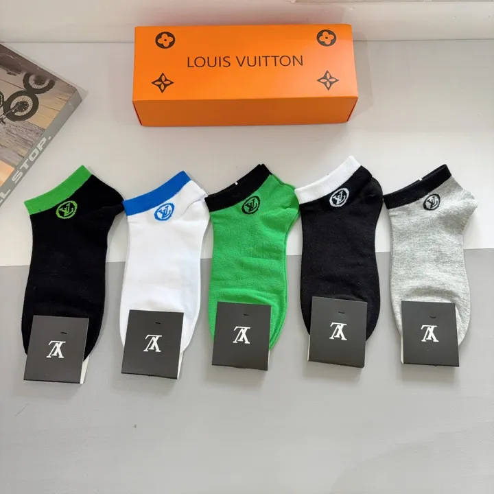 スーパーコピー ルイヴィトン 靴下