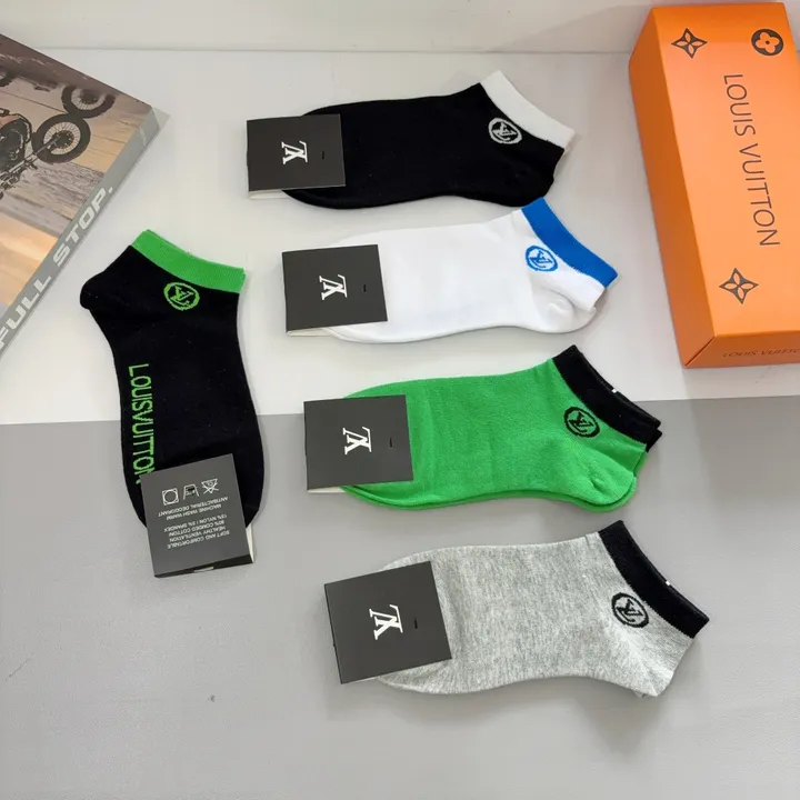 スーパーコピー ルイヴィトン 靴下