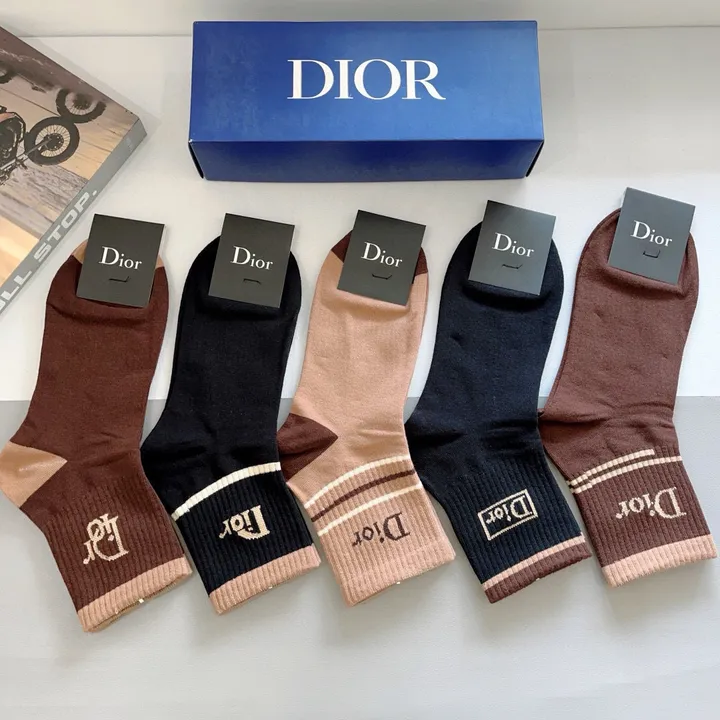 スーパーコピー ディオール 靴下