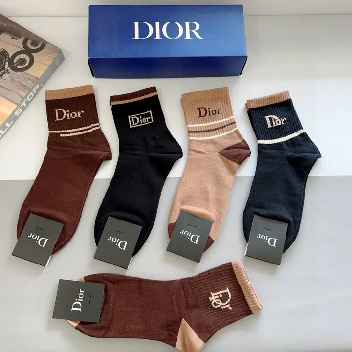 スーパーコピー ディオール 靴下