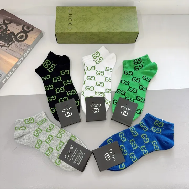 スーパーコピー グッチ 靴下