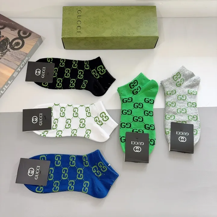 スーパーコピー グッチ 靴下