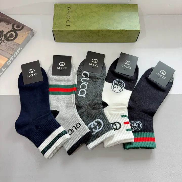 スーパーコピー グッチ 靴下