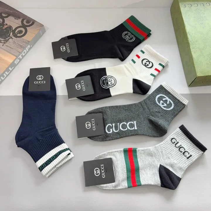 スーパーコピー グッチ 靴下