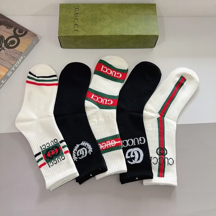 スーパーコピー グッチ 靴下