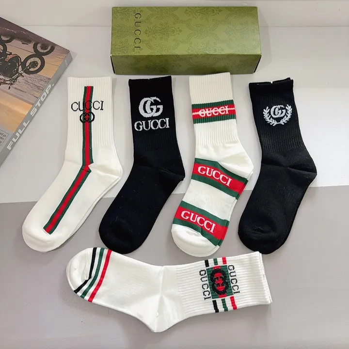 スーパーコピー グッチ 靴下