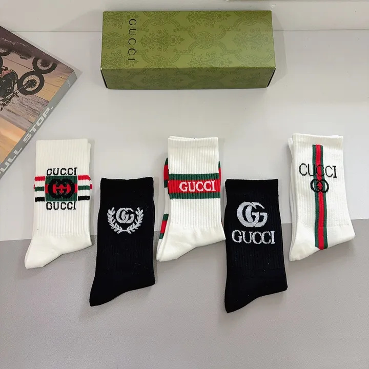 スーパーコピー グッチ 靴下