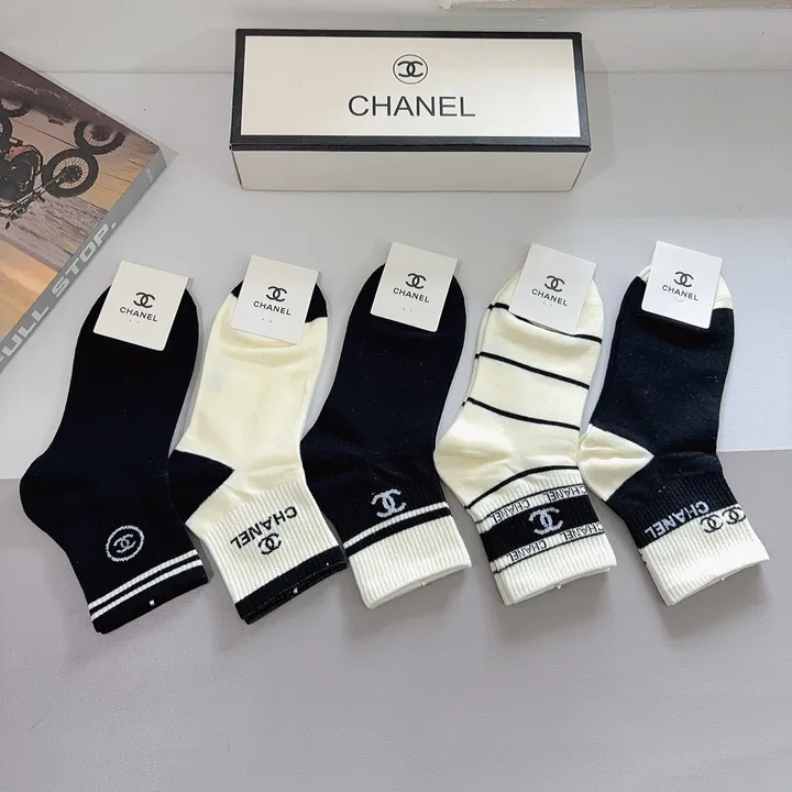 スーパーコピー シャネル 靴下