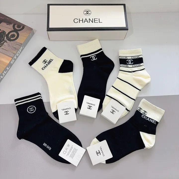 スーパーコピー シャネル 靴下
