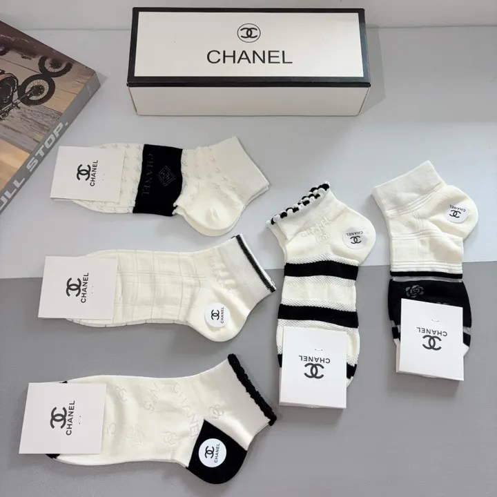 スーパーコピー シャネル 靴下